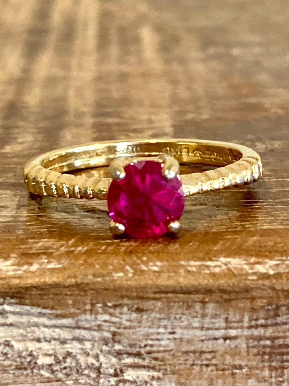 Vintage Lind 14K Gold Plated Solitaire Ring with Pink Stone Size 8.75